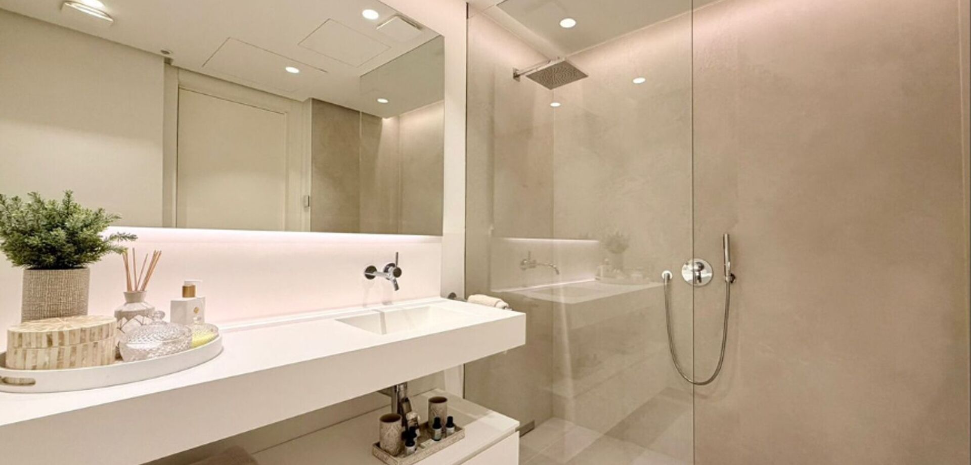 Flat for sale in Ojen